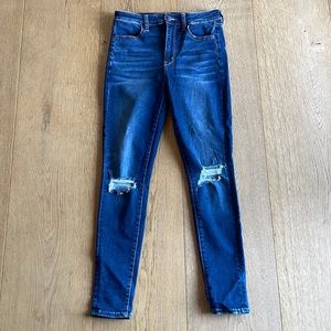 AE super high rise Jegging size 6